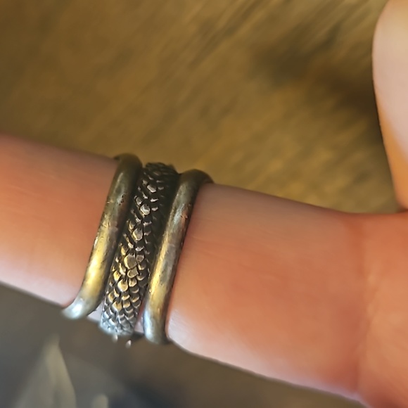 Von Desolate sterling silver double bat skull ring size 8 - Picture 3 of 4